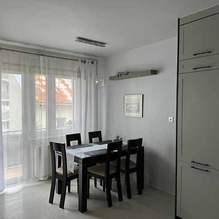 Przystanek Sanok Apartament W Scislym Centrum Buitenkant foto